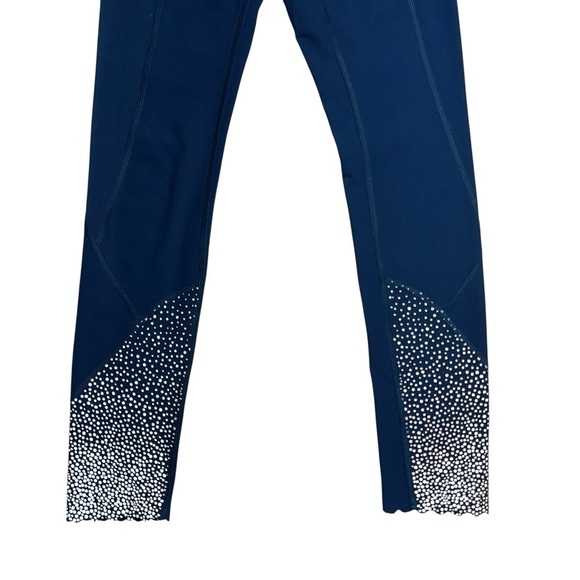 Lululemon Tight Stuff True Navy 25” Athletic Leggings Womens 4 - Picture 4 of 8